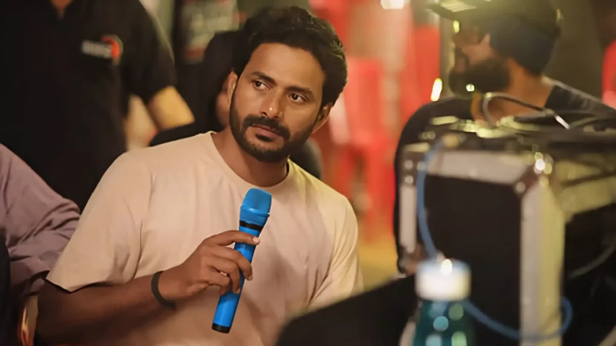 ‘ಸು ಫ್ರಮ್ ಸೋ’ ಡೈರೆಕ್ಟರ್ಗೆ KVN ಬಂಪರ್ ಆಫರ್! 'ಸು ಫ್ರಮ್ ಸೋ' ನಿರ್ದೇಶಕ ಜೆಪಿ ತೂಮಿನಾಡ್